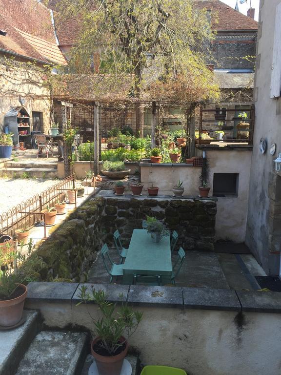 Avec Plaisir Panzió Saint-Plaisir Kültér fotó